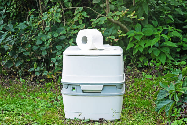 Best Luxury portable toilet rental  in Neodesha, KS