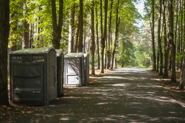 Best Construction site porta potty rental  in Neodesha, KS